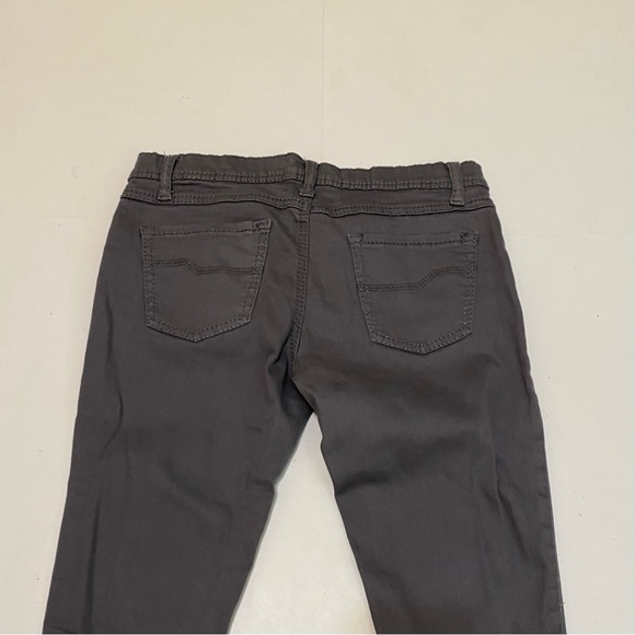 ⭐️ Rue21 gray skinny leggings. Size 5/6 - Picture 7 of 7